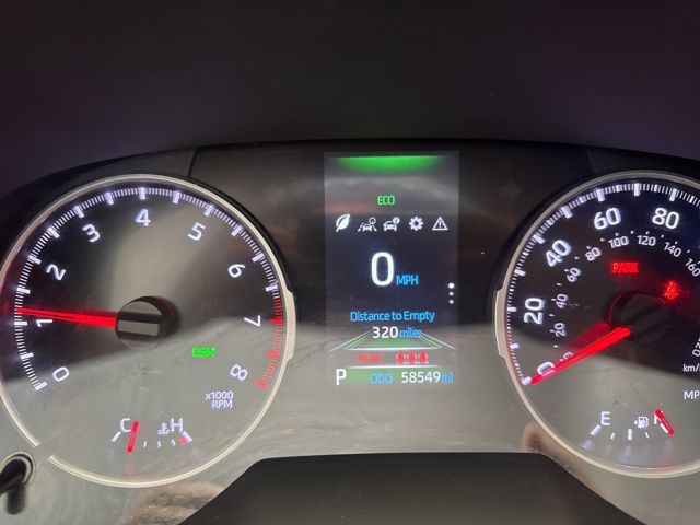 2021 Toyota RAV4 XLE White at Community Toyota