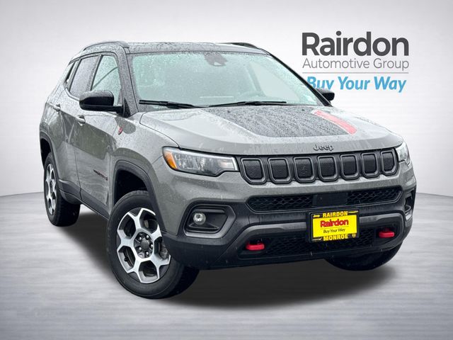 Sting-Gray Clearcoat 2022 Jeep Compass Trailhawk 4WD SUV / Crossover Four-Wheel Drive 9-Speed Automatic
