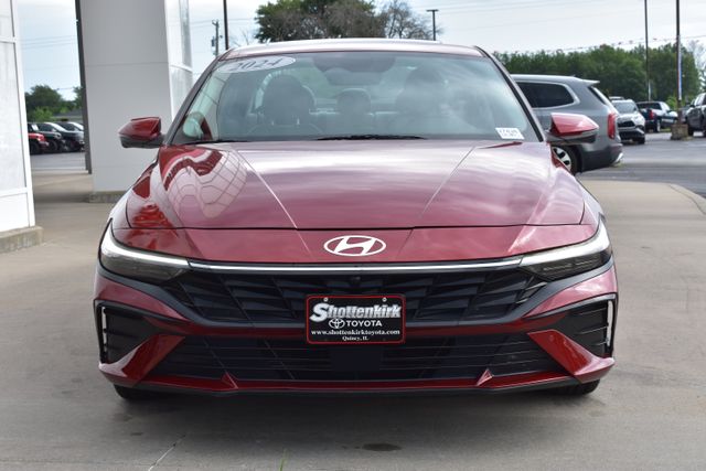 Used 2024 Hyundai Elantra Sedan