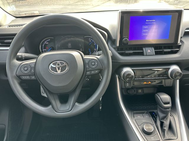 2025 Toyota RAV4 Hybrid LE 7