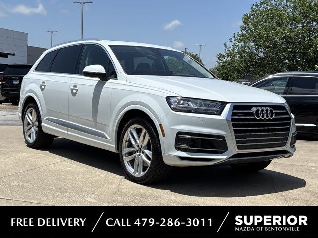 Glacier White Metallic 2018 Audi Q7 SUV / Crossover All-Wheel Drive 8-Speed Automatic