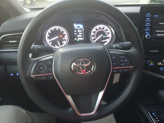 2024 Toyota Camry LE - Photo 18
