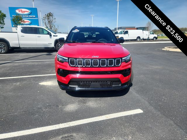 Used 2023 Jeep Compass For Sale in Grove City, OH