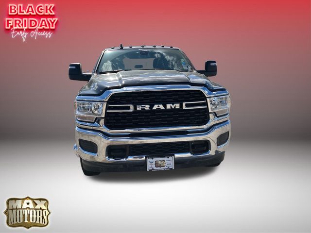 2023 Ram 3500 SLT 2