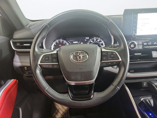 Used 2022 Toyota Highlander SUV