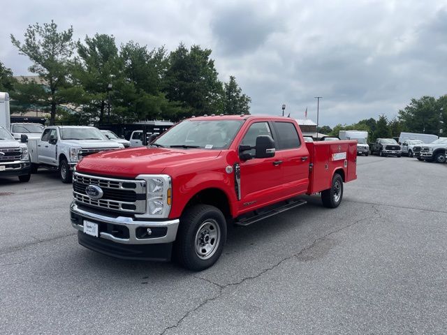 2025 Ford F-350 Super Duty XL