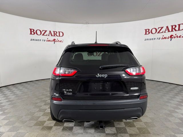 2021 Sangria Metallic Clearcoat Jeep Cherokee Latitude Lux 4X4 SUV