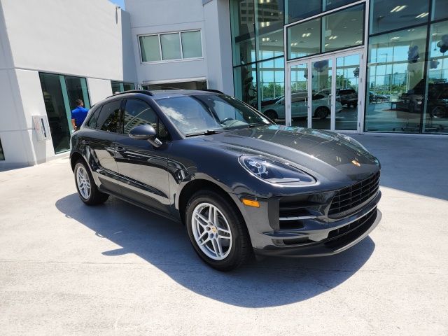 2020 Porsche Macan Base 3