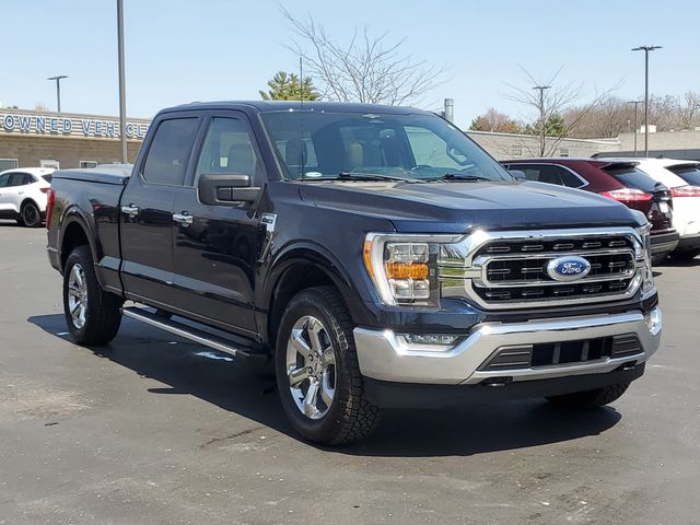 View vehicle photo 2