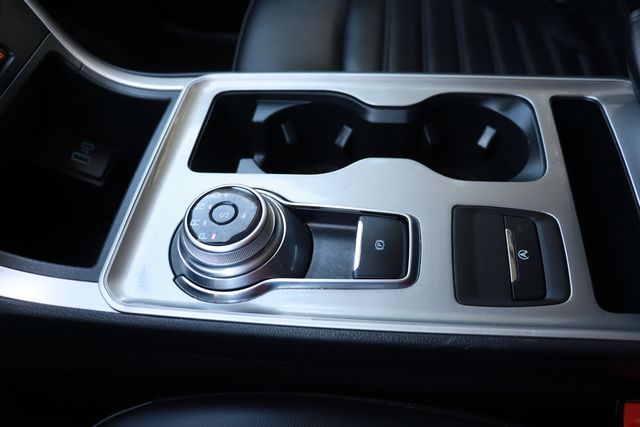 2024 Ford Edge SEL photo
