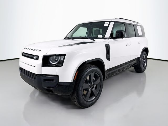 2026 Land Rover Defender 110 P400 X-Dynamic SE AWD