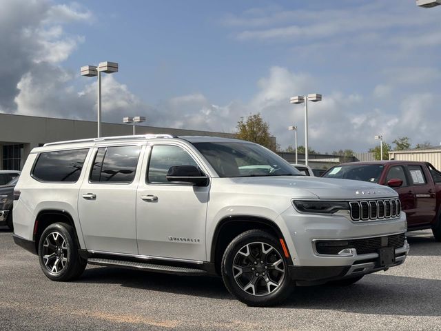2023 Jeep Wagoneer L Series III RWD