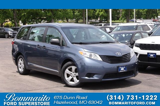 Shoreline Mist 2017 Toyota Sienna L 7-Passenger FWD Minivan Front-Wheel Drive 8-Speed Automatic