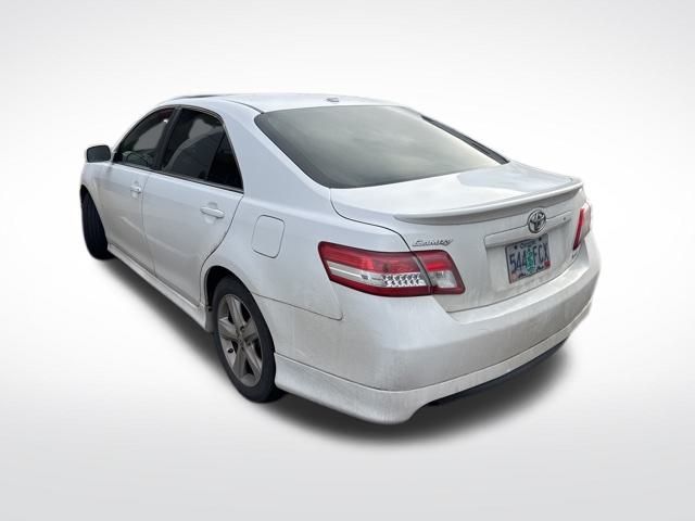 2011 Toyota Camry SE 9