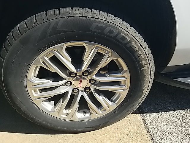 Used 2021 GMC Yukon XL SUV