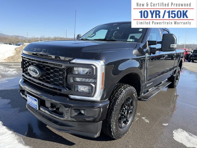 2024 Ford F-350 Super Duty XLT Crew Cab 4WD