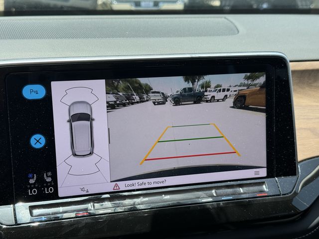 2025 Volkswagen Atlas 2.0T SE w/Technology Black at Gullo Toyota