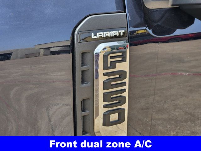 2025 Ford F-250SD Lariat photo