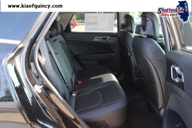 New 2027 Kia Sportage Hybrid SUV