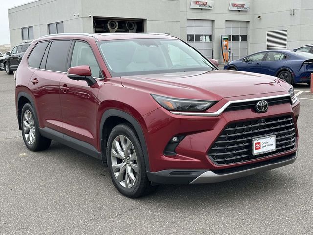 Pearl 2024 Toyota Grand Highlander Limited AWD SUV / Crossover All-Wheel Drive 8-Speed Automatic