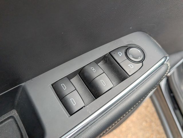 Black (Ebony Twilight Metallic) 2025 GMC Acadia Elevation FWD SUV / Crossover Front-Wheel Drive 8-Speed Automatic