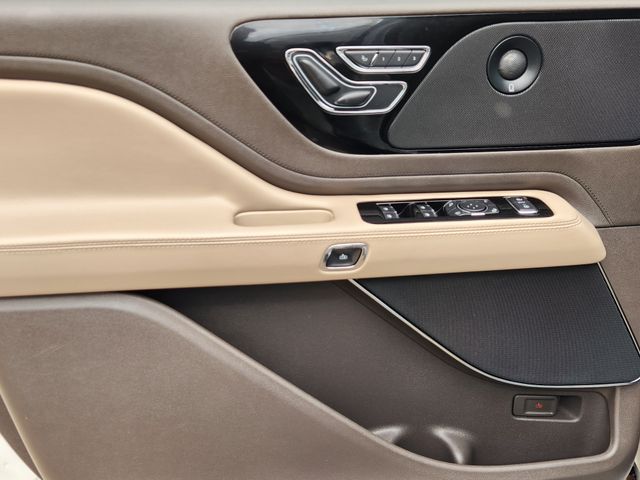 2021 Lincoln Aviator Reserve White at Bayshore Chrysler Jeep Dodge Ram