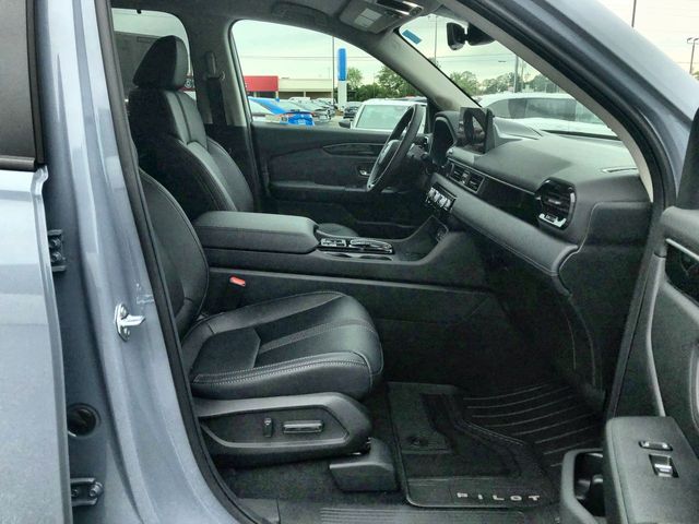 new 2026 Honda Pilot car, priced at $43,758