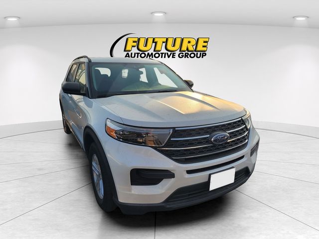 White Metallic 2024 Ford Explorer SUV / Crossover Rear-Wheel Drive Automatic