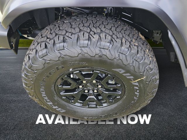 New 2025 Beige Ford Raptor image 9