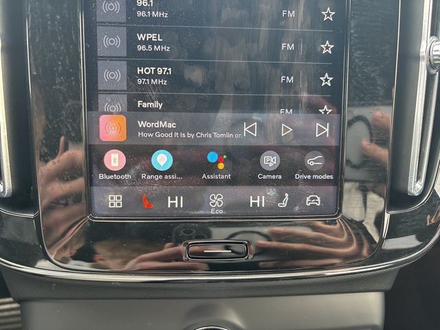 used 2022 Volvo XC40 Recharge Pure Electric car, priced at $24,999