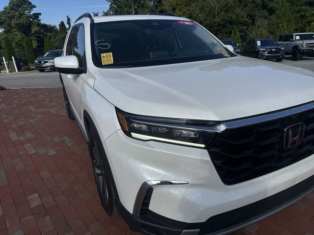 Used 2025 Honda Pilot SUV