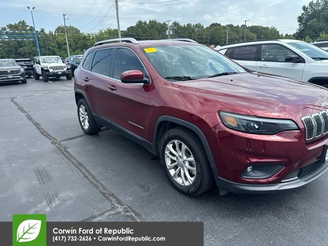 Velvet Red Pearlcoat 2019 Jeep Cherokee SUV / Crossover Front-Wheel Drive 9-Speed Automatic