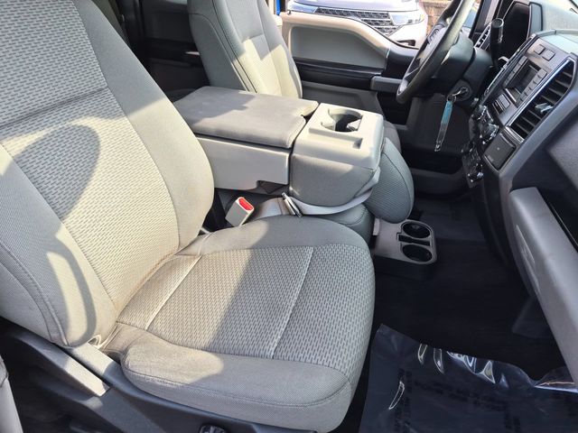 Used 2016 Blue Ford XLT image 32