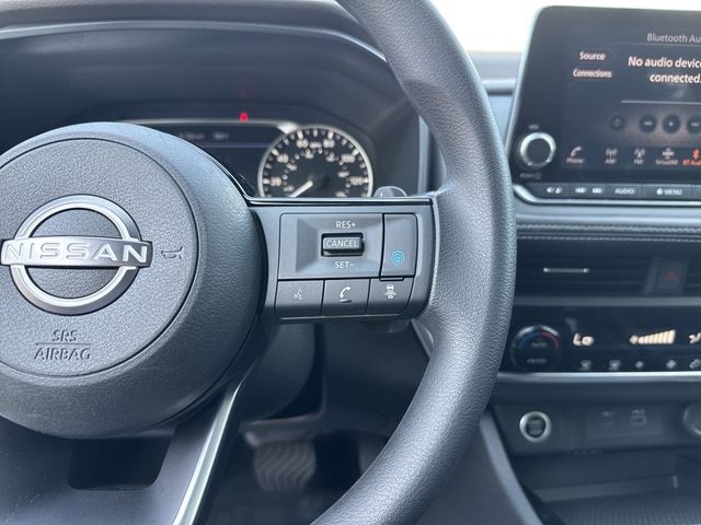 Used 2023 Blue Nissan SV image 17