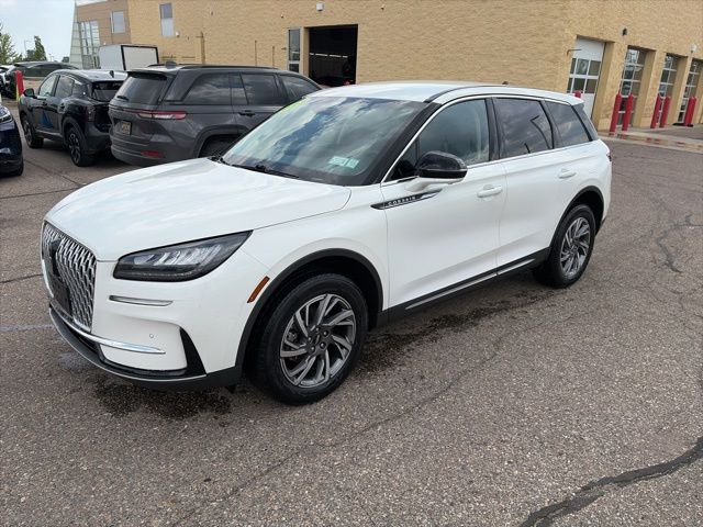 2023 Lincoln Corsair AWD's photo
