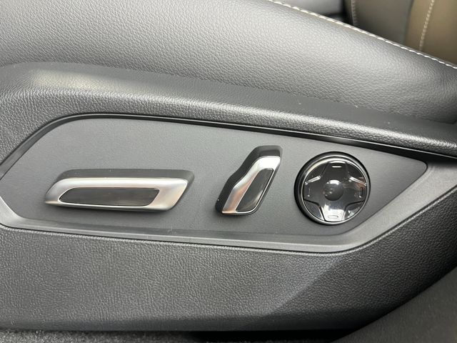 2026 Acura RDX Base - Liquid Carbon Metallic exterior view 15