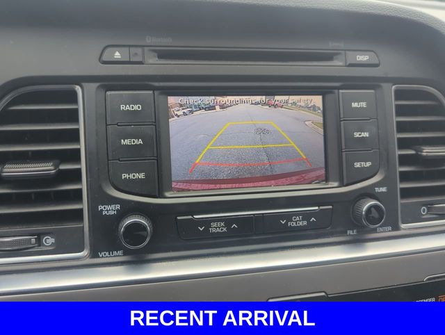 2015 Hyundai Sonata SE photo