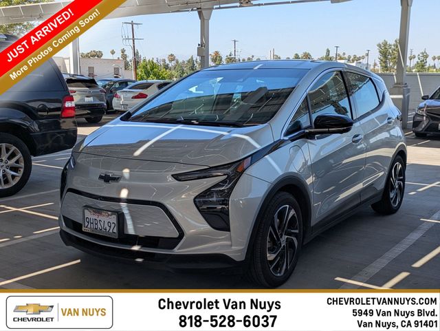 Silver Flare Metallic 2023 Chevrolet Bolt EV 2LT FWD Hatchback Front-Wheel Drive 1-Speed Automatic