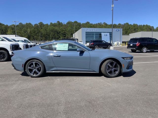 2024 Ford Mustang EcoBoost 2