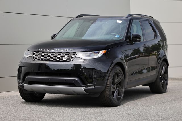 Black 2026 Land Rover Discovery P300 S AWD SUV / Crossover All-Wheel Drive 8-Speed Automatic