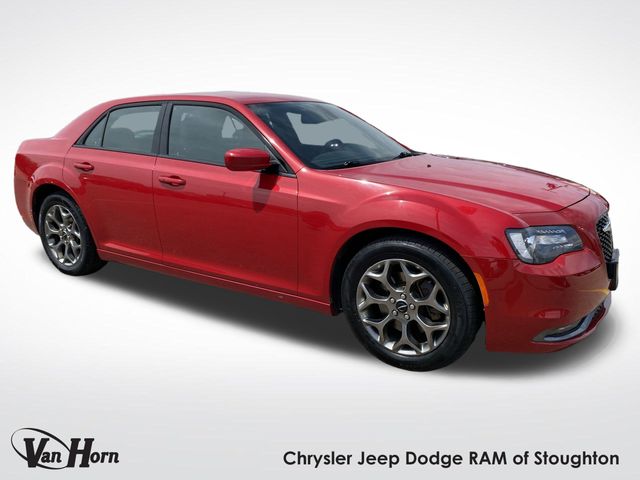 2017 Chrysler 300 S photo