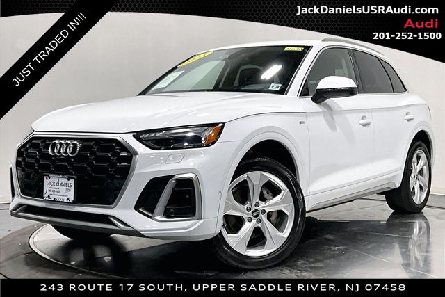 Glacier White 2023 Audi Q5 SUV / Crossover All-Wheel Drive 7-Speed Automatic