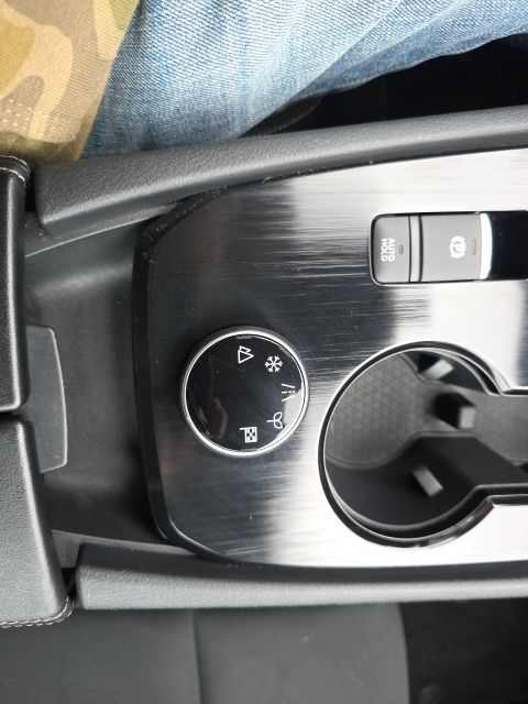 2024 Nissan Rogue S - Brilliant Silver Metallic exterior view 19