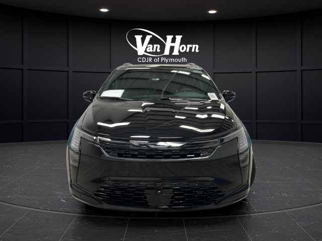 New 2027 Diamond Black Crystal Pearlcoat Chrysler Limited image 2