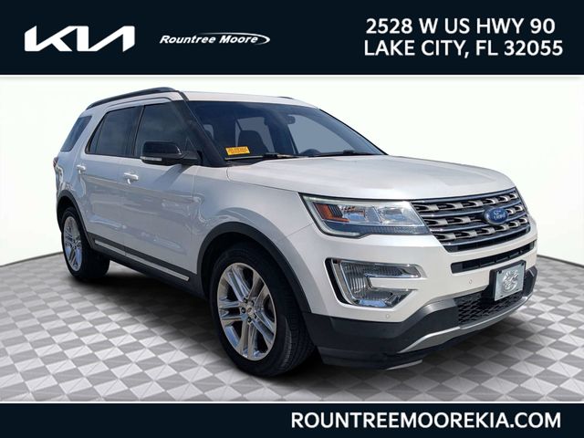 White Platinum Clearcoat Metallic 2017 Ford Explorer SUV / Crossover Front-Wheel Drive 6-Speed Automatic