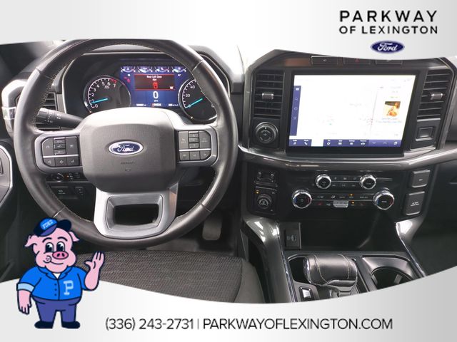 Used 2023 Agate Black Metallic Ford XLT image 29