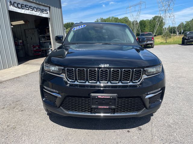 2023 Jeep Grand Cherokee Limited - Diamond Black exterior view 2