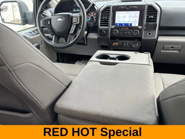 2020 Ford F-150 XLT photo