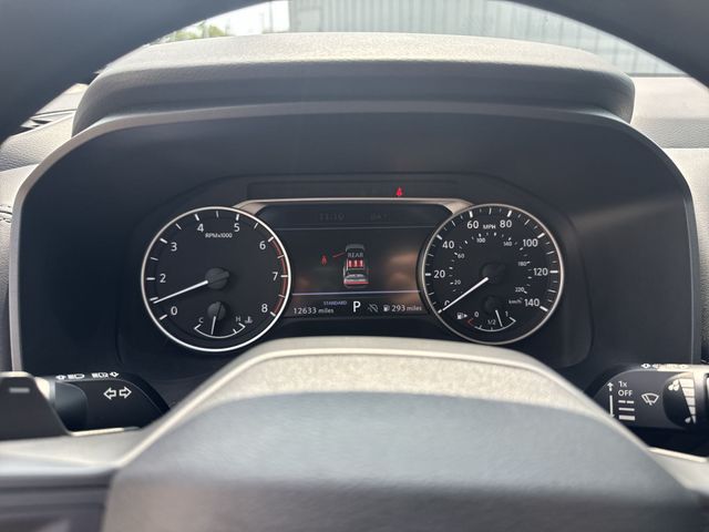 Used 2025 Silver Nissan S image 18