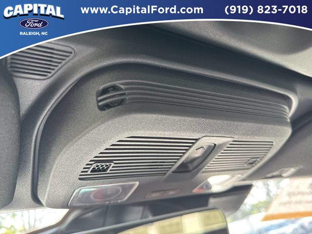 Used 2025 White Ford GT Premium image 31